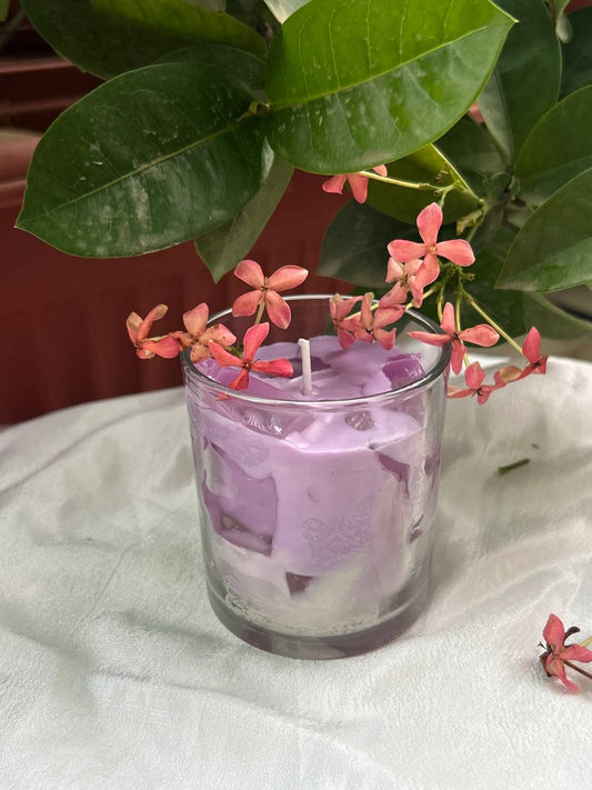 Lavendar latte candle